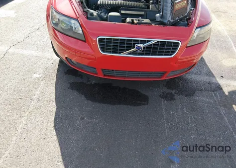 2007 Volvo S40 T5 z USA, uszkodzony, nr VIN YV1MS682X72274996